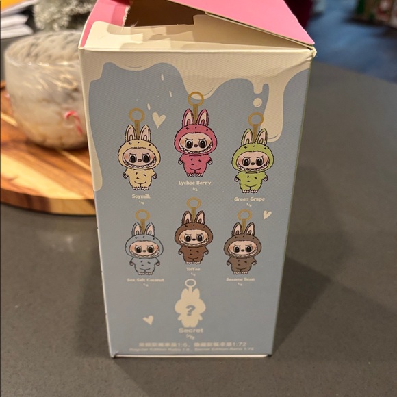 Labubu - Picture 3 of 7